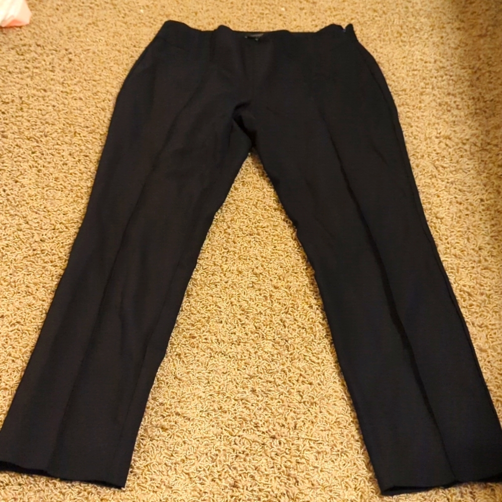 Lafayette 148 classic black slim pant size 6
